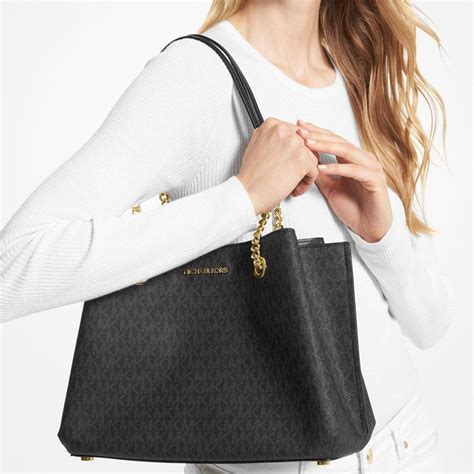 teagan logo shoulder bag.